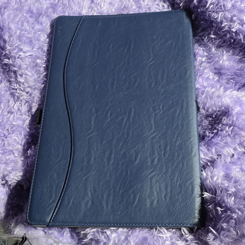 unknown navy blue